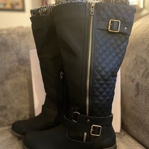 Rich Black Suede Boots with Knitting & Wide Calf